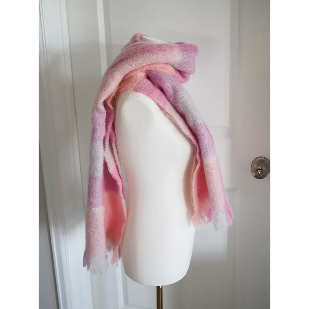 HandAcraft Plaid Pink Purple Mohair Wool Scarf Made in Scotland Vintage OS Good